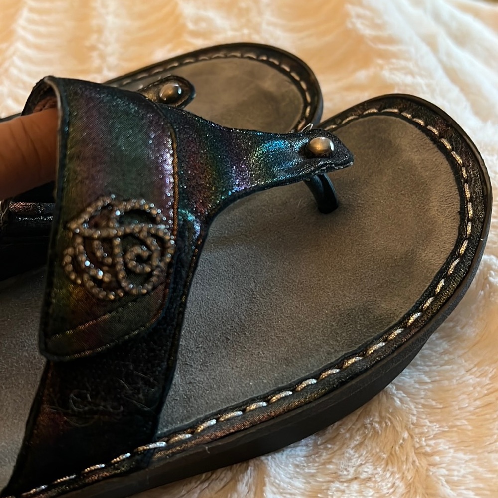 Cute Alegria iridescent black thong style